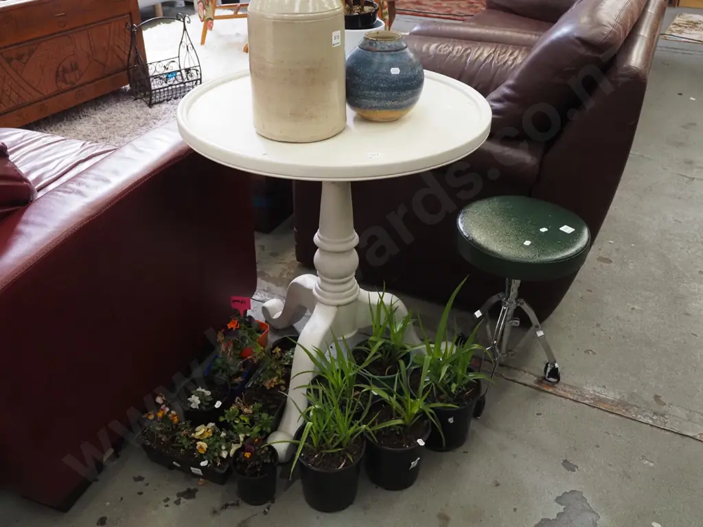 white painted pedestal lamp table H750 Diam-650 Image 1++