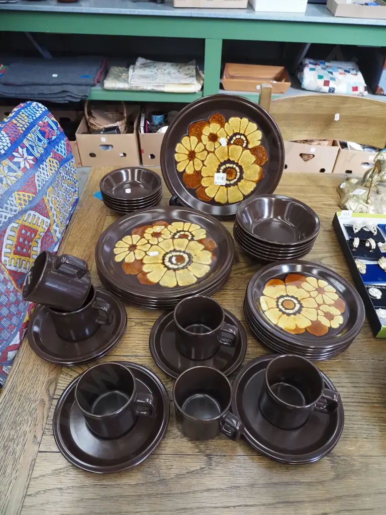 assorted brown floral dinner items; plates, bowls etc Image 1++