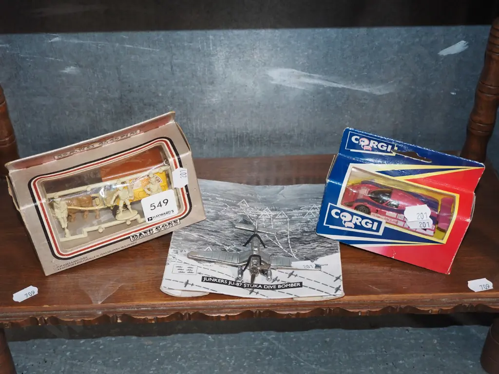 Days Gone By vehicles, small chrome plane - faults Image 1++