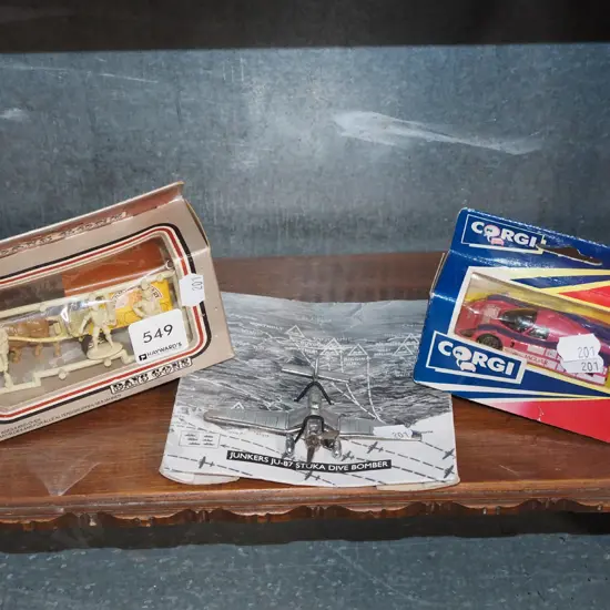 Days Gone By vehicles, small chrome plane - faults