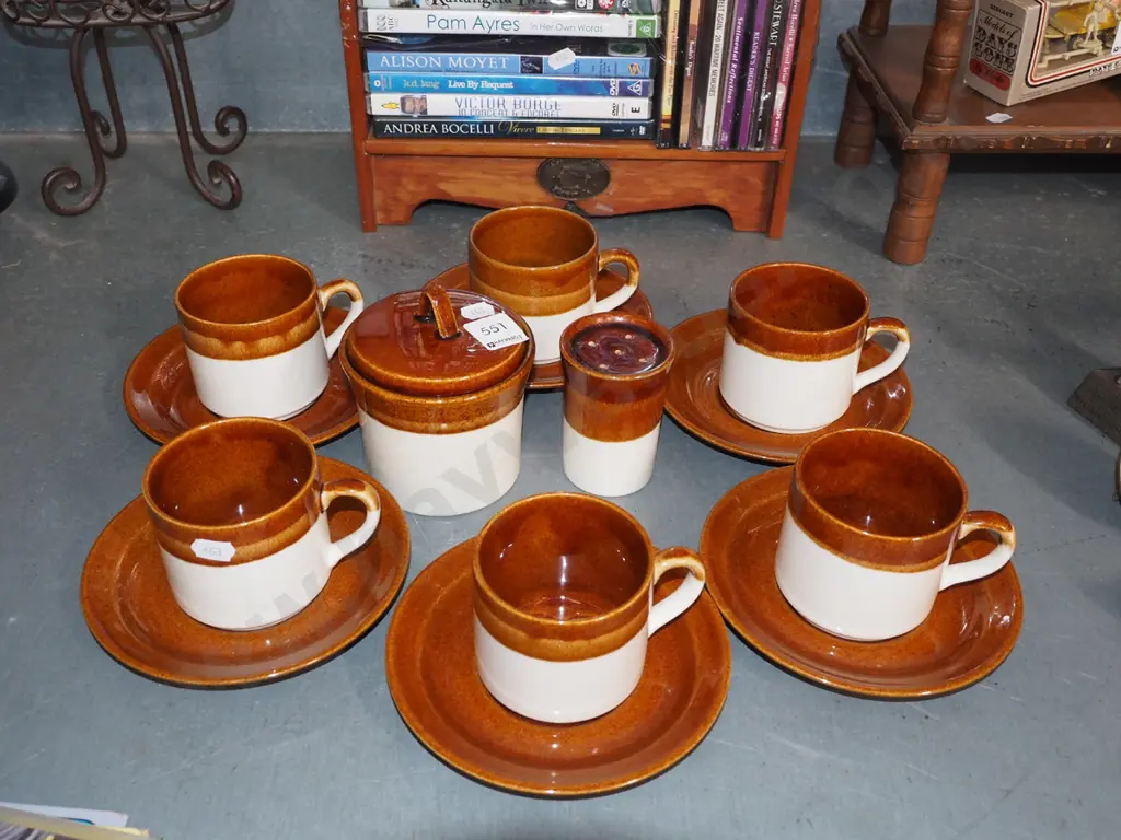 Crown Lynn cups, saucers, salt and pepper etc Image 1++