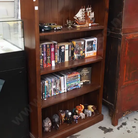 solid pine bookcase H1515 W900 D300