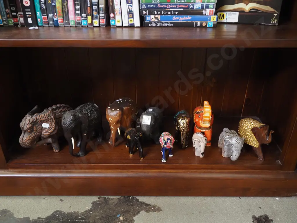assorted elephant figurines Image 1++