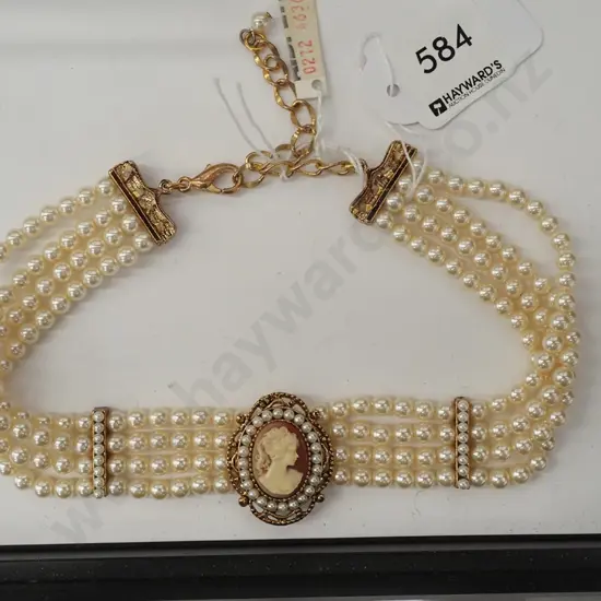 faux pearl cameo choker necklace