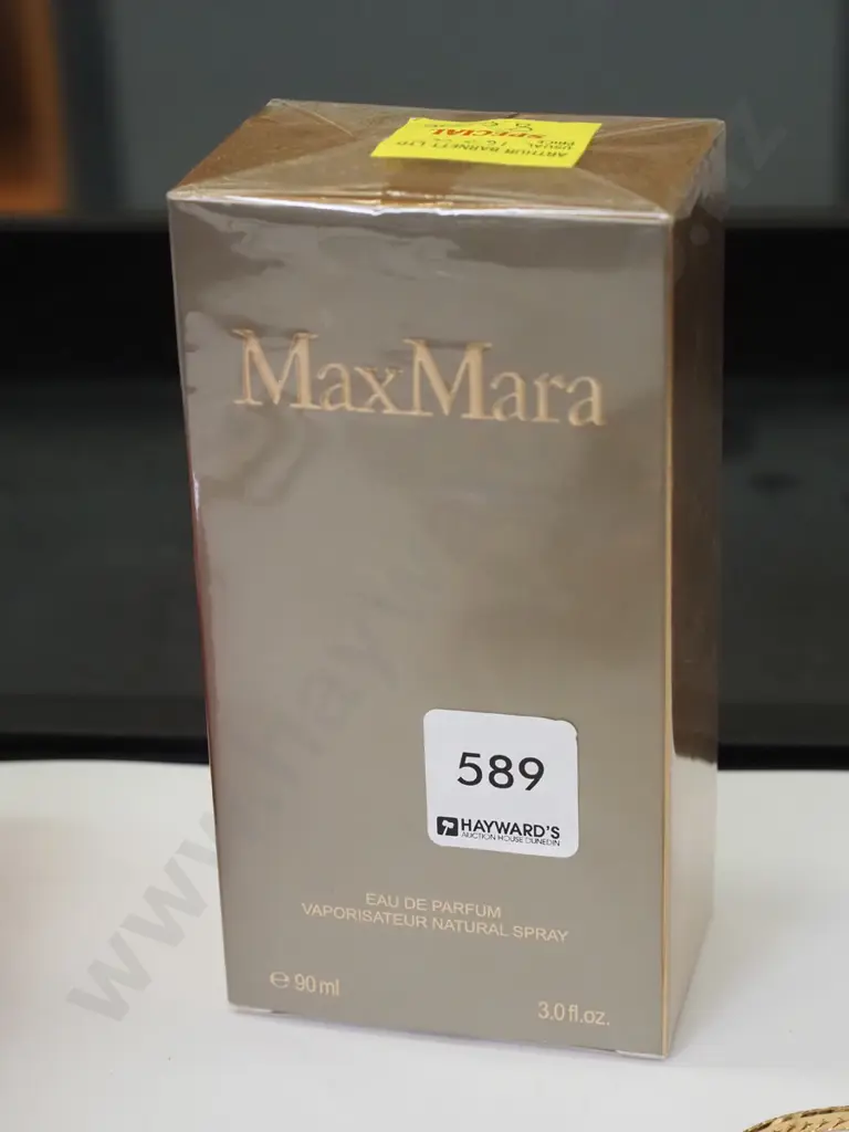 as new MaxMara eau de parfum 90ml Image 1++