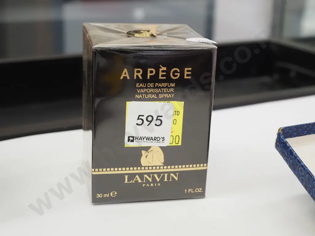 as new Arpege Lanvin eau de parfum 30ml Image 1++