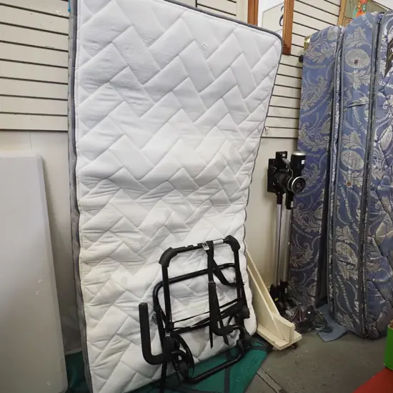 Sleep Easy single mattress