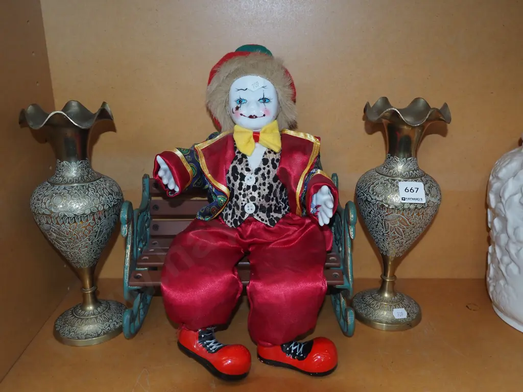 porcelain clown Image 1++