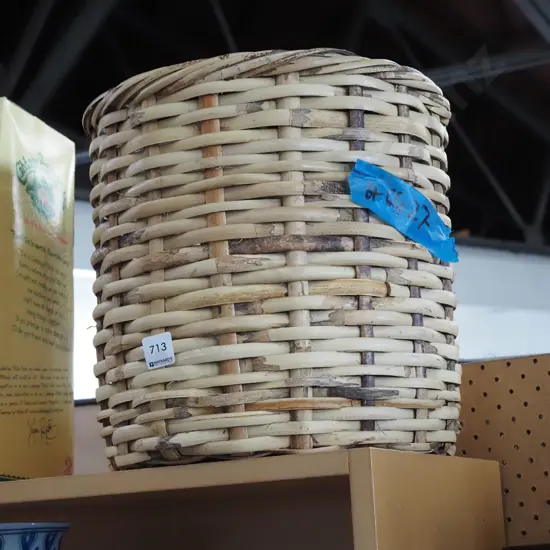 cane waste paper basket H320