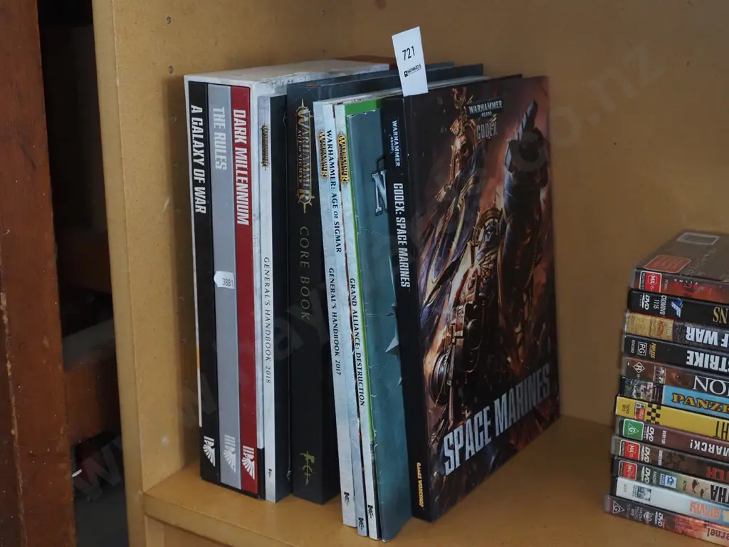Warhammer game and code books Image 1++