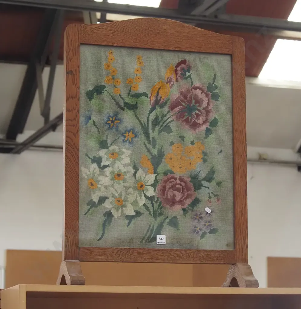 oak tapestry firescreen Image 1++