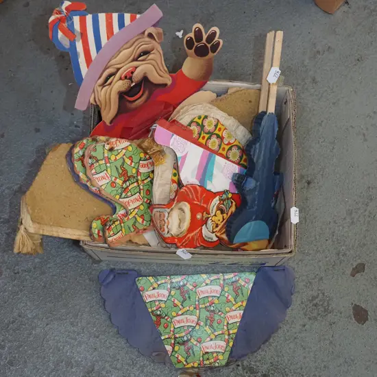 box; vintage Xmas decorations