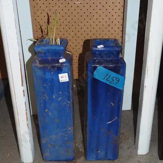2x rectangular blue glazed vases H400