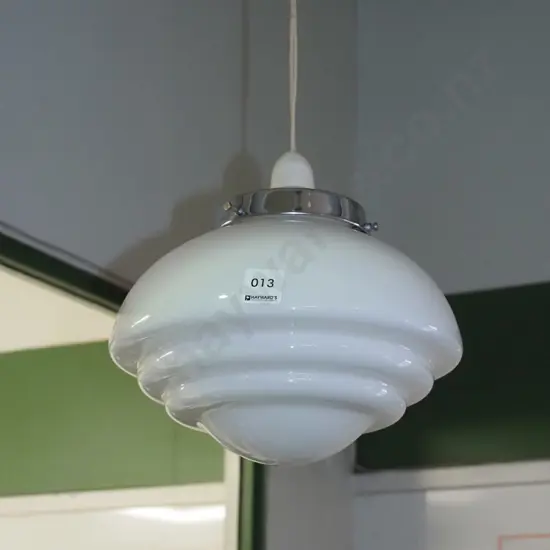 white deco pendant light fitting