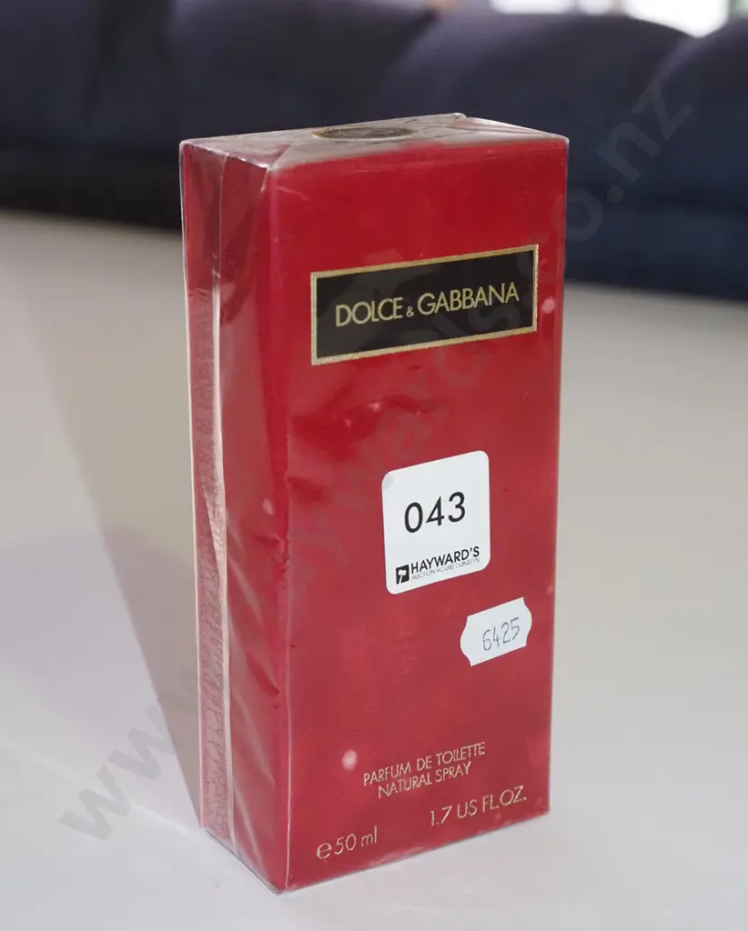 boxed Dolce & Gabbana eau de parfum 50ml Image 1++