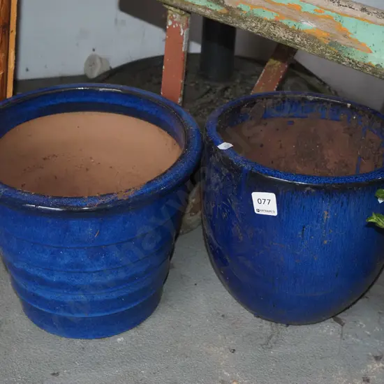 2x blue glazed planters H230