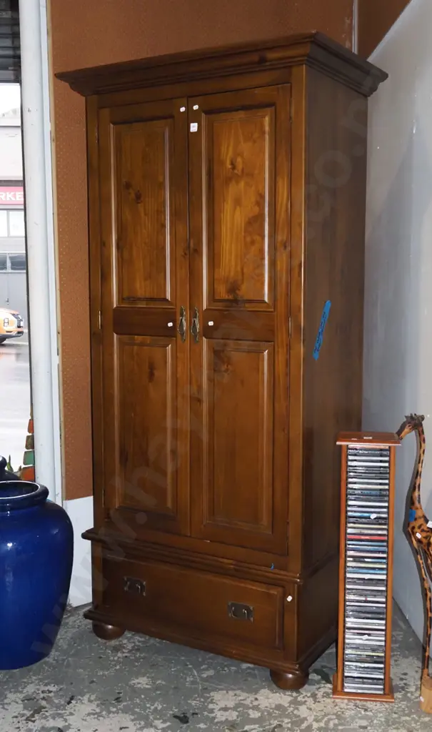 solid pine 2 door wardrobe with single drawer - top separates from base Image 1++