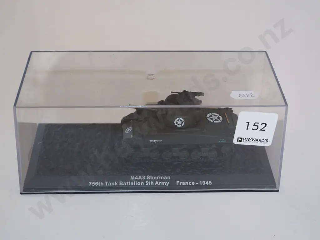 boxed model of Sherman tank Image 1++