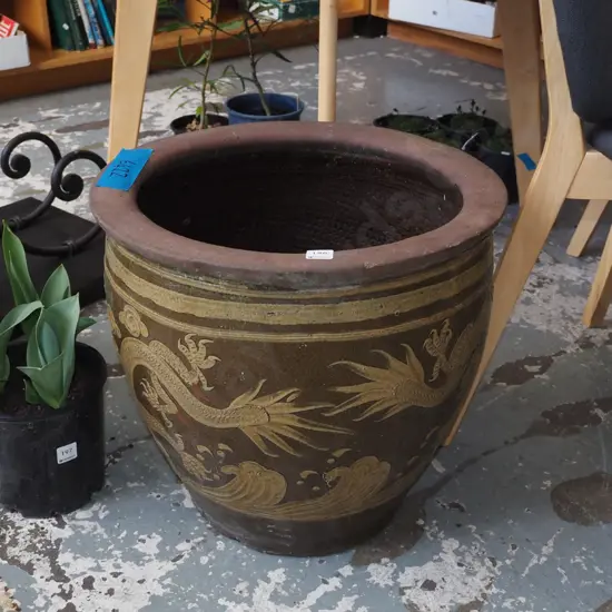 large dragon themed terracotta planter H430 Diam460