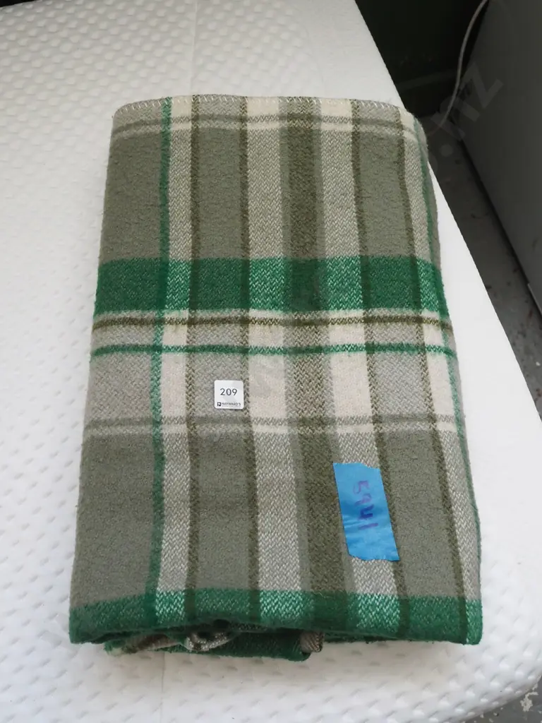 green checked woollen blanket Image 1++