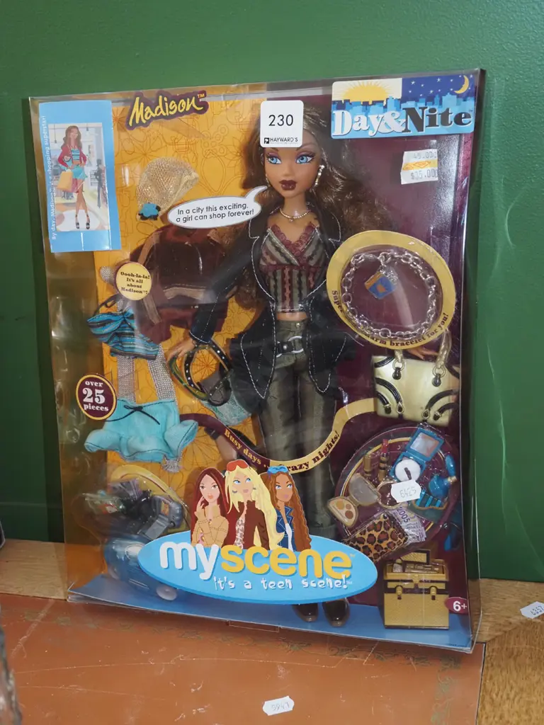 boxed as new My Scene Madison Day and Night doll Image 1++