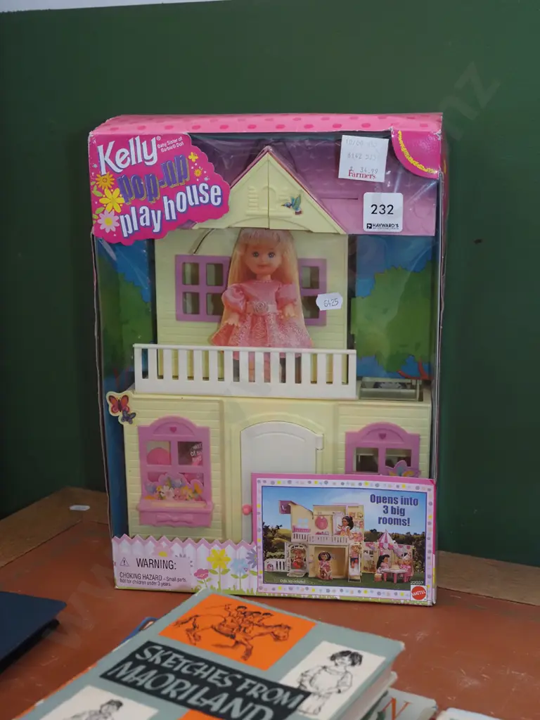 boxed as new Kelly Pop Up Playhouse Image 1++