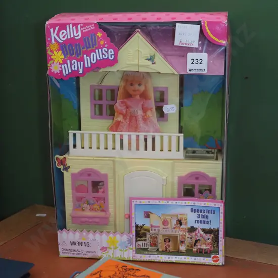 boxed as new Kelly Pop Up Playhouse