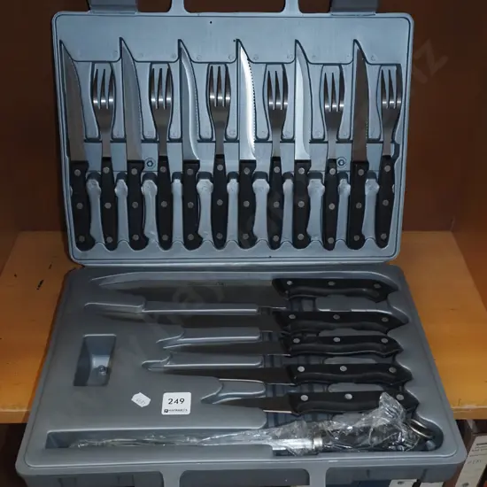 plastic cased knife set