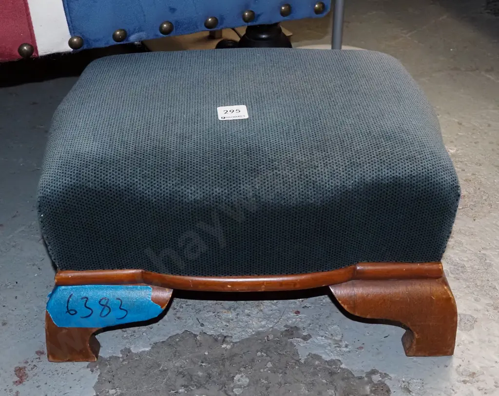 small green footstool Image 1++