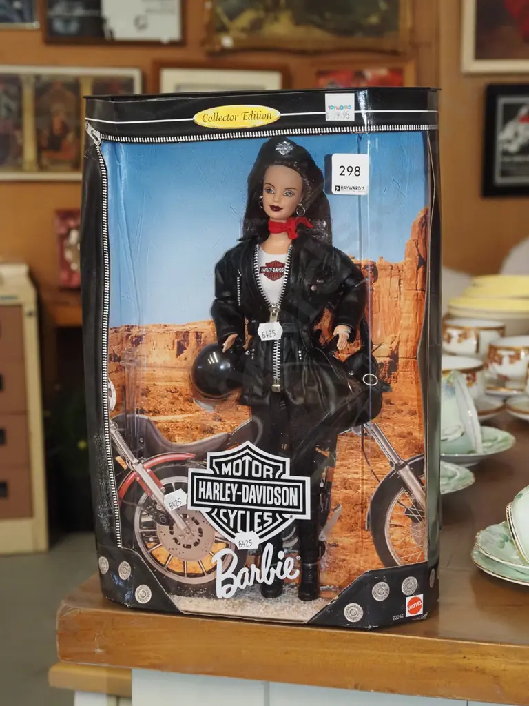 boxed Barbie Collectors Edition Harley Davidson  Image 1++