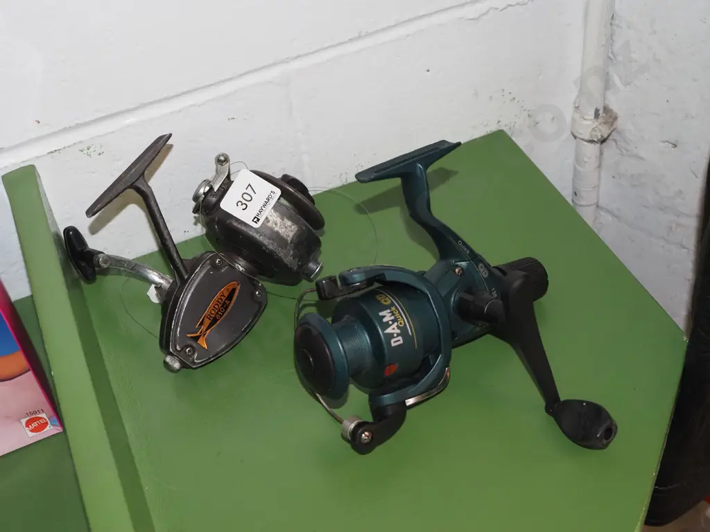 2x fishing reels Image 1++