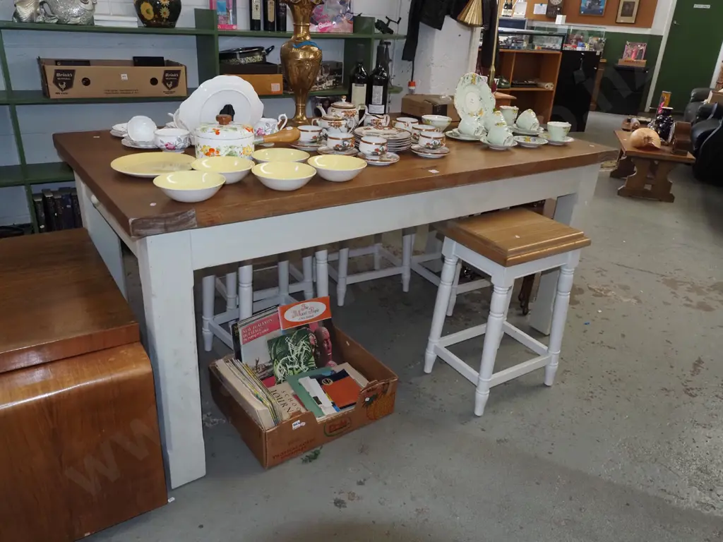 painted pine dining table with 4 matching stools, includes 2 drawers at each end  Image 1++