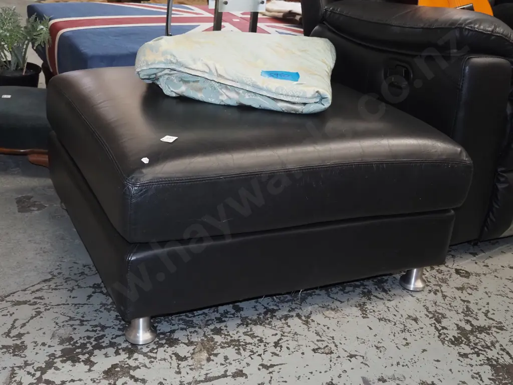 black leather? ottoman H400 W800 D800 Image 1++
