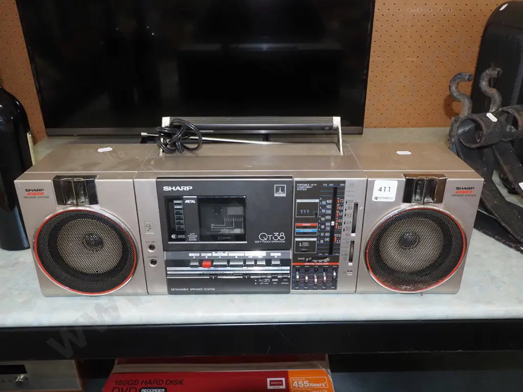 Sharp portable radio cassette player - excellent condition Image 1++