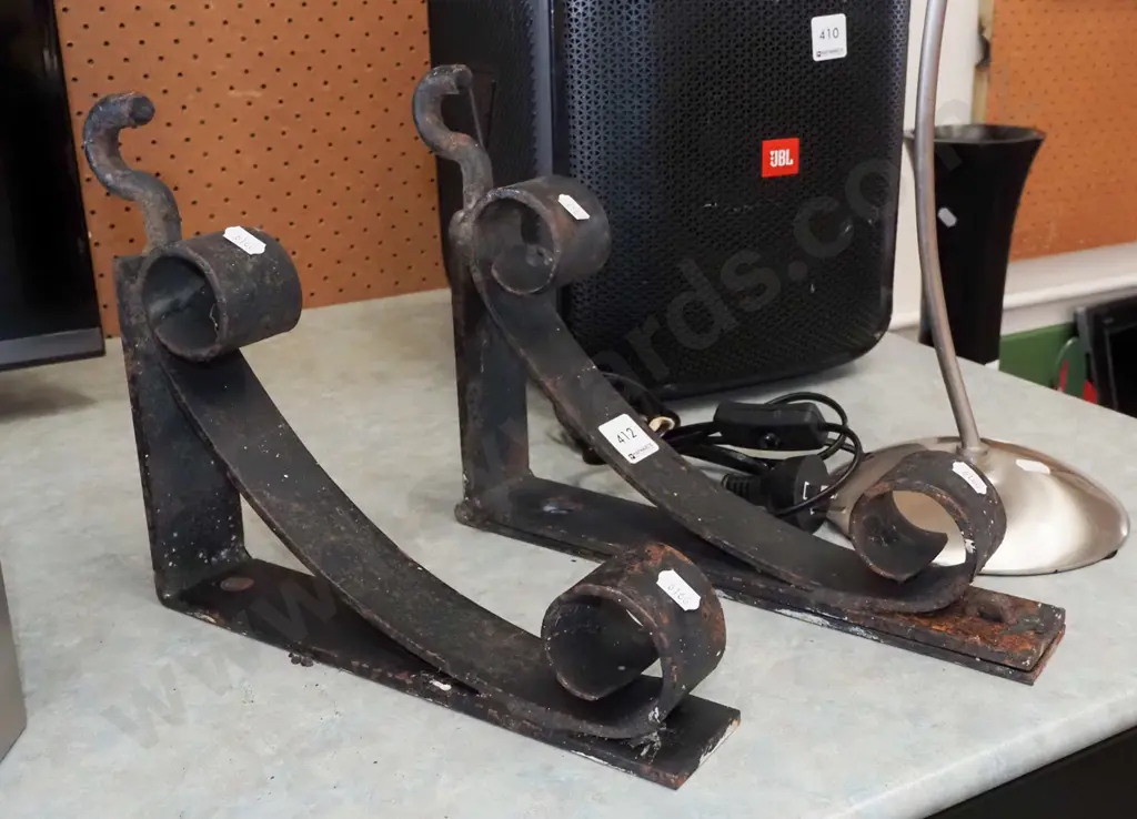  wrought metal shelf bracket, wrought metal hinge Image 1++