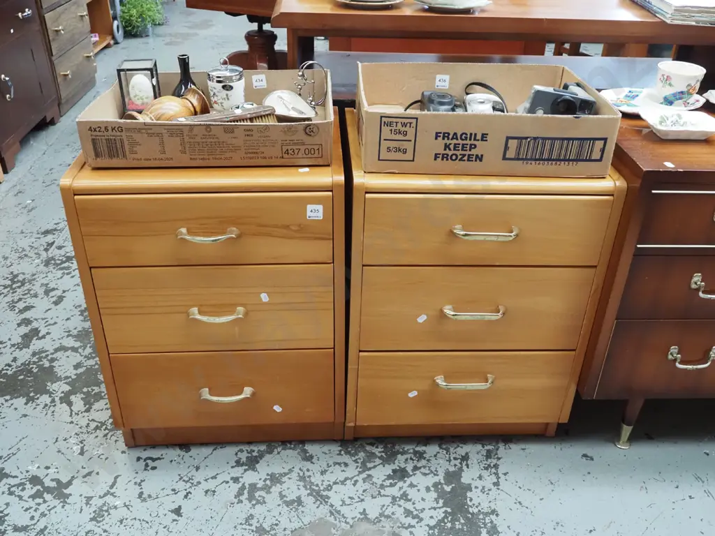 pair of Nees solid rimu bedside cabinets - excellent condition Image 1++