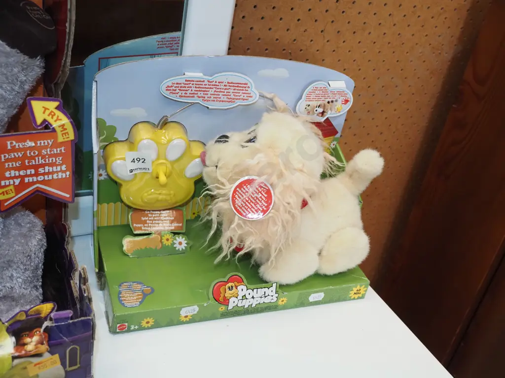 boxed as new Pound Puppies remote control toy Image 1++