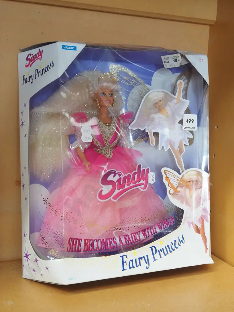 boxed Sindy Fairy Princess - slight damage to box Image 1++