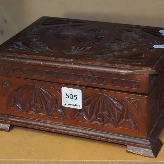 smal heavily carved wooden hinged box - damage H100