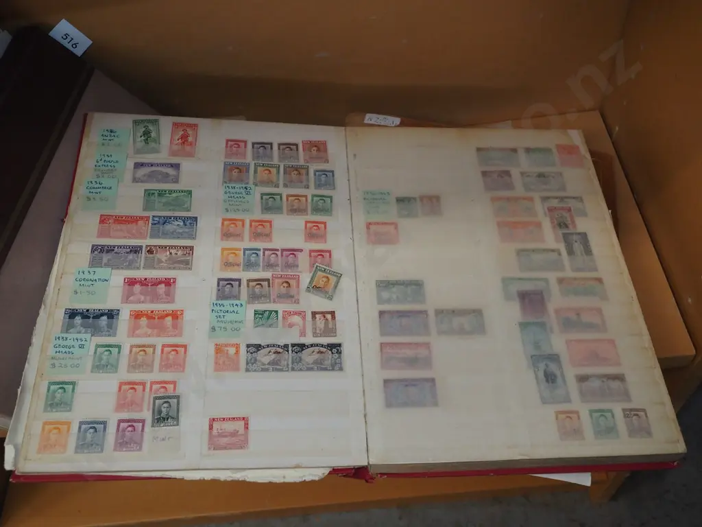 stamp albums Image 1++