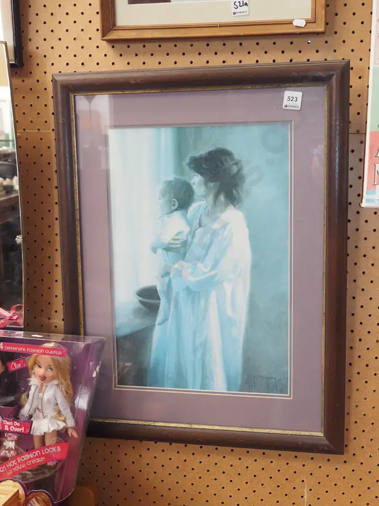 framed print - mother and child Image 1++