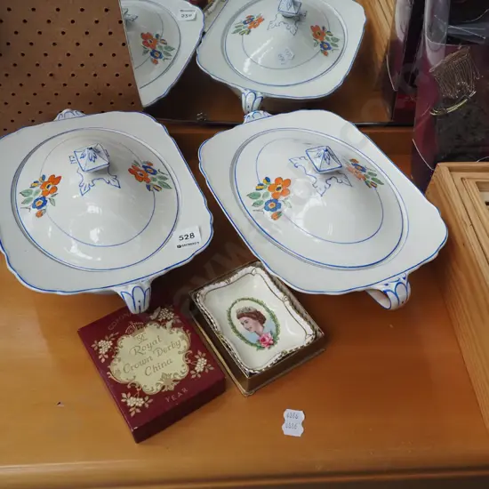 2x Grindley Windsor Ivory veges, Queen Elizabeth dish