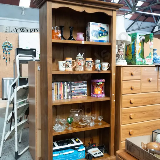 solid pine bookcase H1820 W910 D375