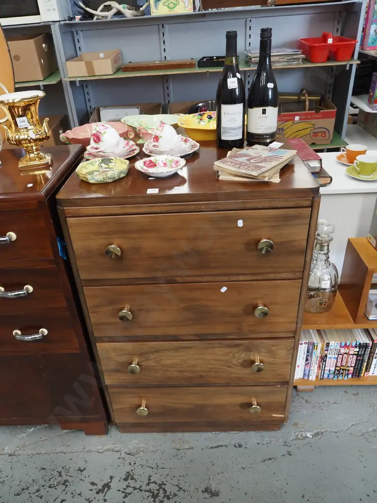 rimu 4 drawer chest H910 W600 D400 Image 1++