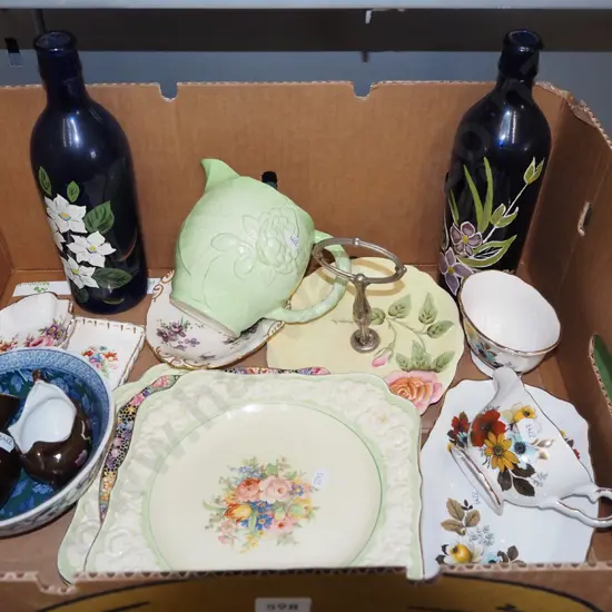 box; blue glass bottles, plates, creamer etc