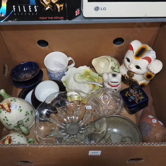 box; comport, lucky cat figurine, trinket boxes etc