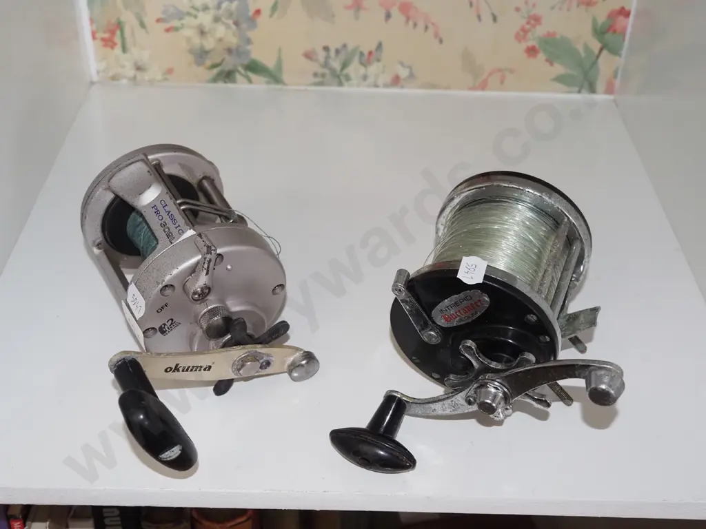 2x fishing reels Image 1++