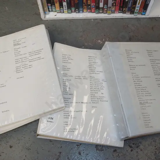 2x files stamps of the World