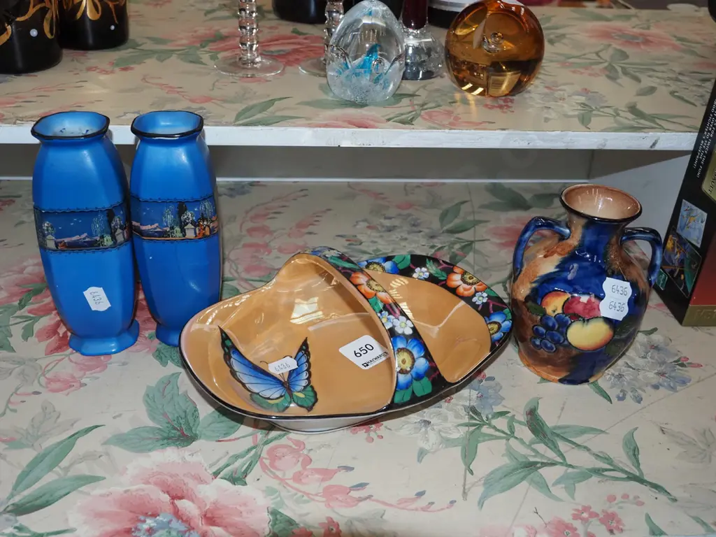 butterfly basket dish, 3x Tunstall vases Image 1++