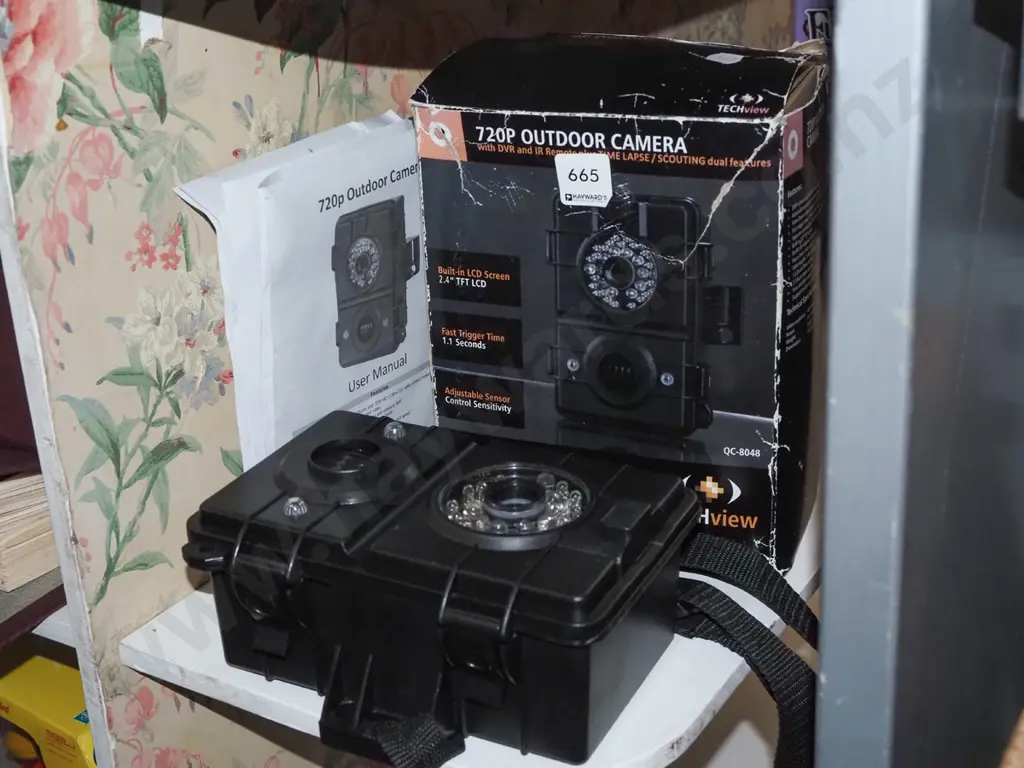 as new 720P Outdoor trail outdoor camera Image 1++